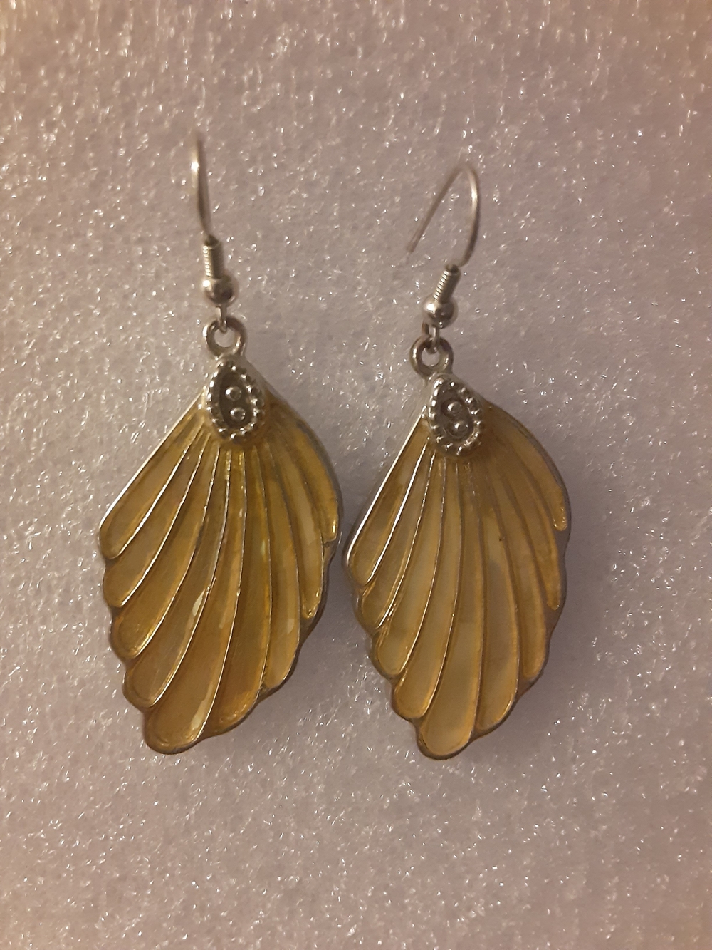 Yellow Enamel Shell Drop Earrings - Women's Fashion Jewelry